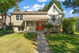 437 S Park Drive, Griffith, IN 46319