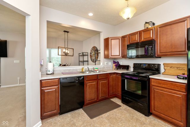 8346 Berrybush Lane, Indianapolis, IN 46234