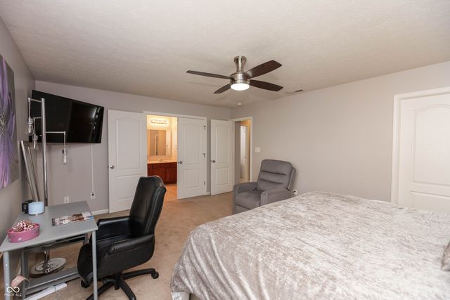 8346 Berrybush Lane, Indianapolis, IN 46234