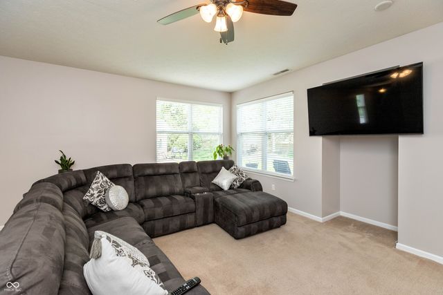 8346 Berrybush Lane, Indianapolis, IN 46234