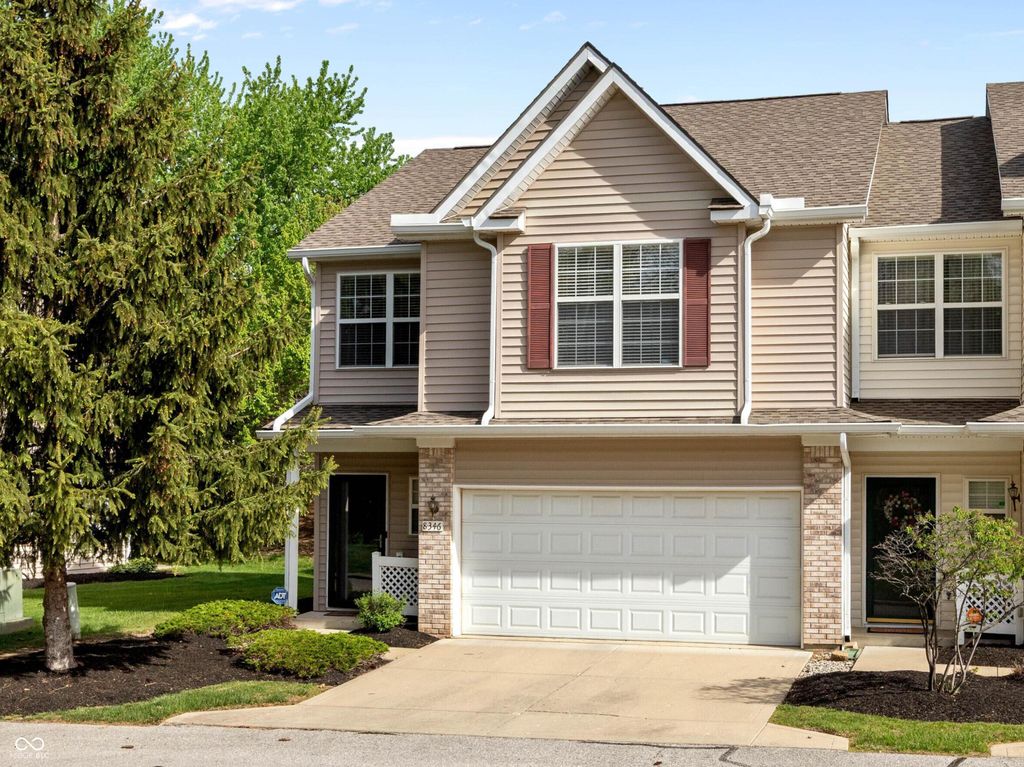 8346 Berrybush Lane, Indianapolis, IN 46234