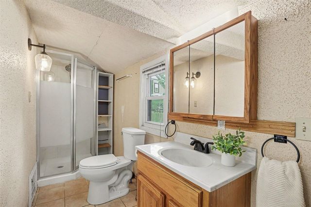 711 Millard Court, Kalamazoo, MI 49001