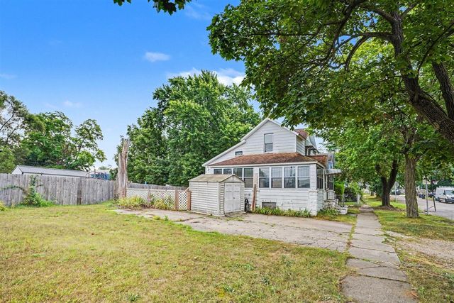 711 Millard Court, Kalamazoo, MI 49001