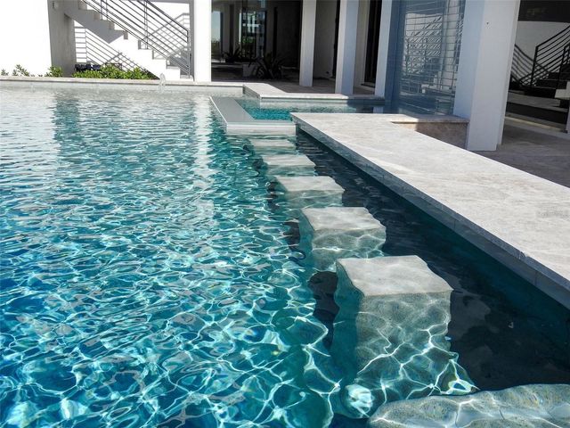 104 SUNSET LANE, Holmes Beach, FL 34217