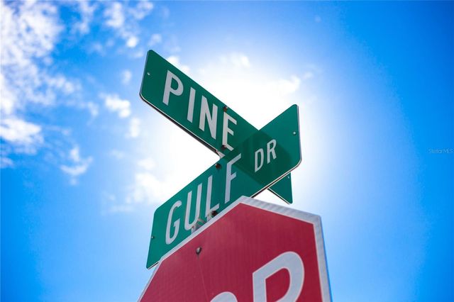 104 SUNSET LANE, Holmes Beach, FL 34217