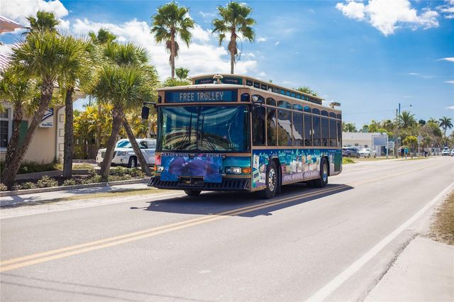 104 SUNSET LANE, Holmes Beach, FL 34217