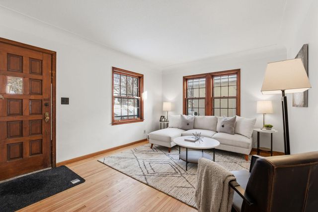 3711 Logan Avenue N, Minneapolis, MN 55412