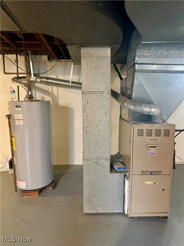 1017 Stadelman Avenue, Akron, OH 44320