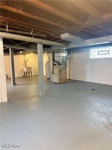 1017 Stadelman Avenue, Akron, OH 44320