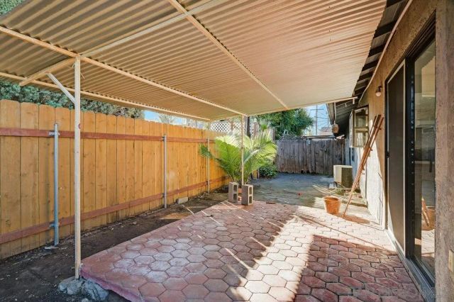 175 E Washington Ave., El Cajon, CA 92020