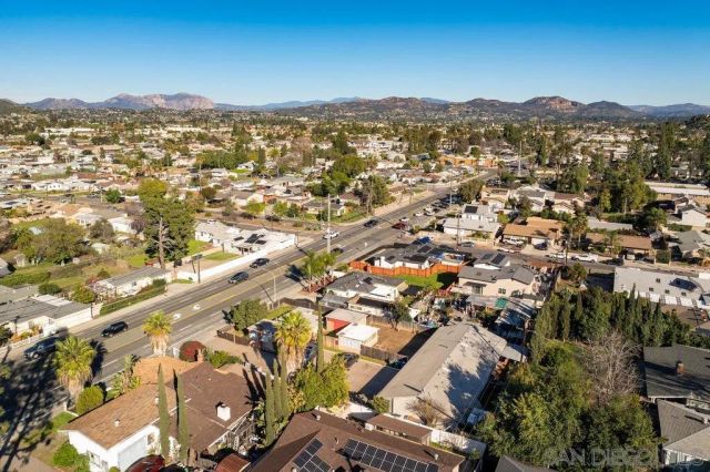 175 E Washington Ave., El Cajon, CA 92020