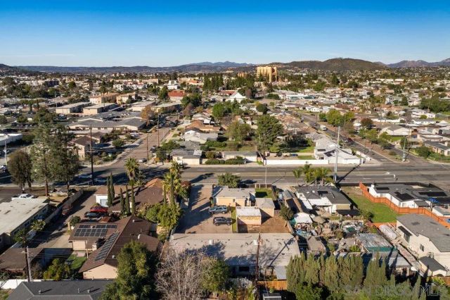 175 E Washington Ave., El Cajon, CA 92020