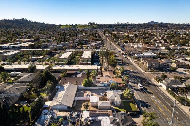 175 E Washington Ave., El Cajon, CA 92020