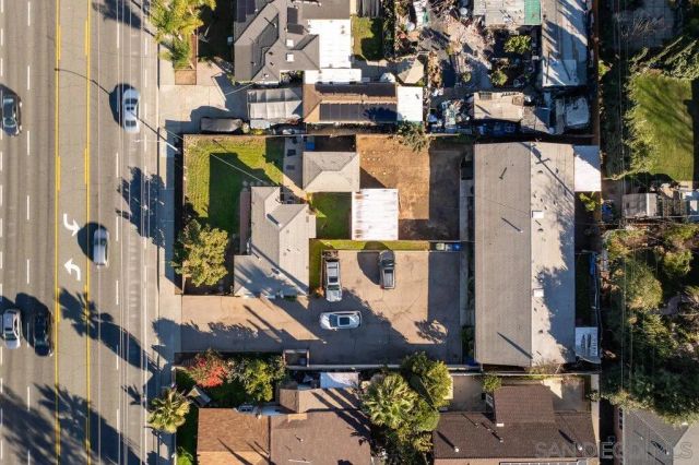 175 E Washington Ave., El Cajon, CA 92020