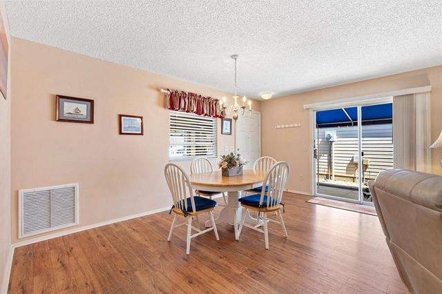 17449 SE 93RD VINE AVENUE, The Villages, FL 32162