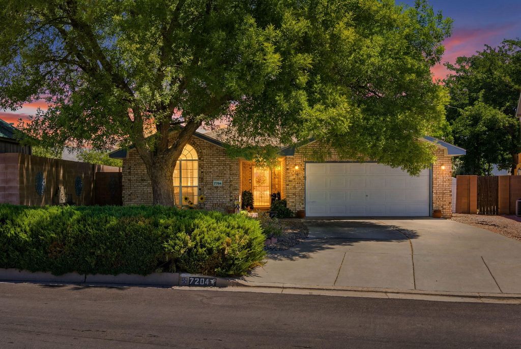 7204 Cienega Road NW, Albuquerque, NM 87120