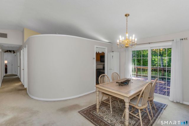 288 Carriage Way, Windsor, CT 06095