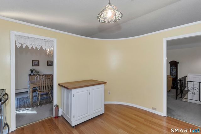 288 Carriage Way, Windsor, CT 06095