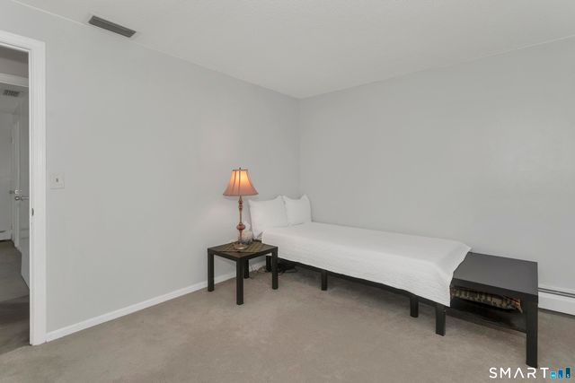 288 Carriage Way, Windsor, CT 06095