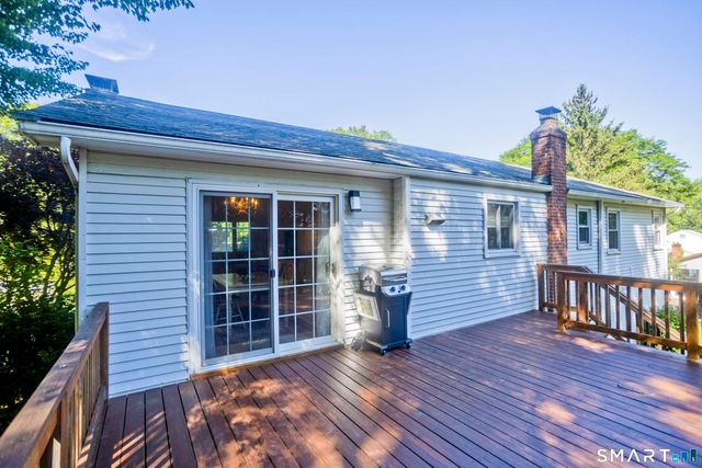 288 Carriage Way, Windsor, CT 06095