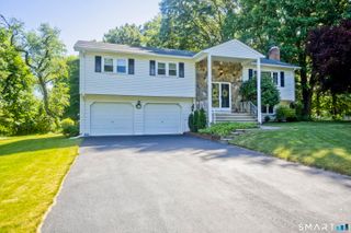 288 Carriage Way, Windsor, CT 06095