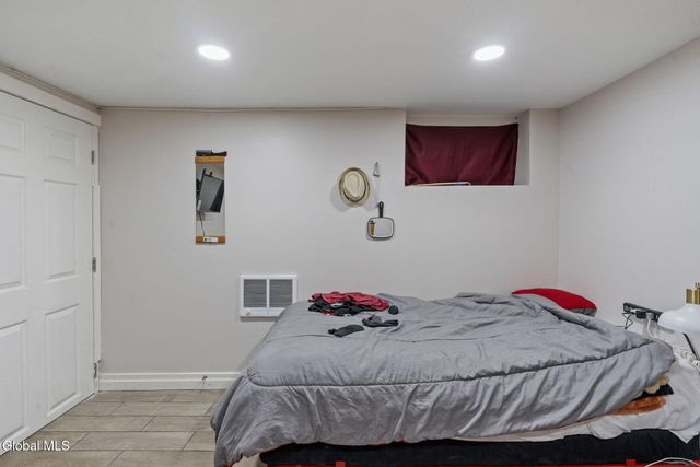 3 Manning Square, Albany, NY 12206