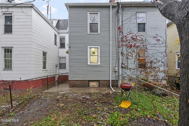 3 Manning Square, Albany, NY 12206