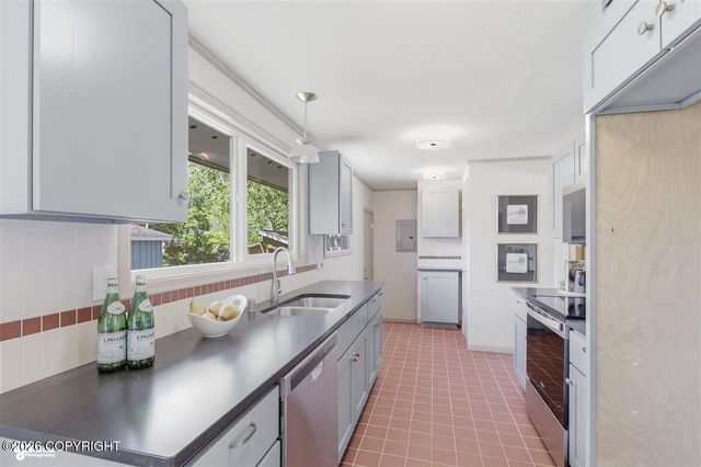 1103 Bannister Drive, Anchorage, AK 99508