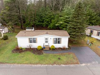 52 Monadnock Drive, Rochester, NH 03867