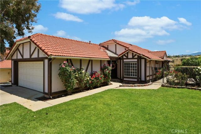 9195 Stone Canyon Road, Corona, CA 92883