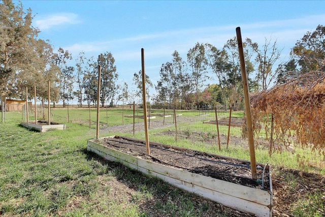 4494 N Beale Rd, Marysville, CA 95901