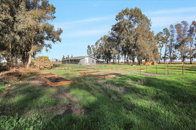 4494 N Beale Rd, Marysville, CA 95901