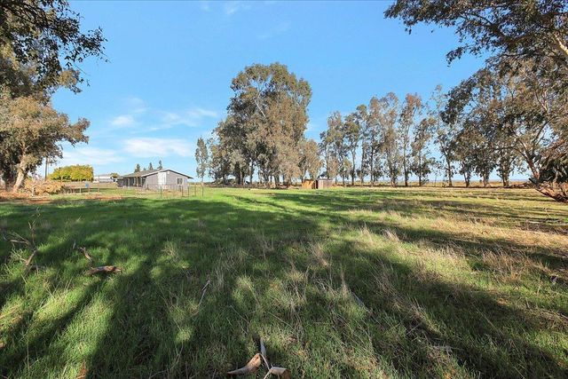 4494 N Beale Rd, Marysville, CA 95901