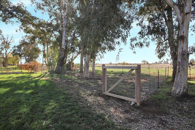 4494 N Beale Rd, Marysville, CA 95901