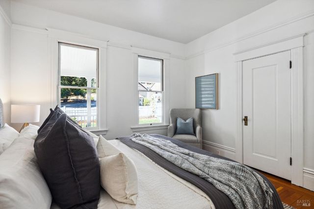 1375 Gossage Ave, Petaluma, CA 94952