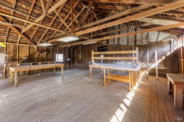 1375 Gossage Ave, Petaluma, CA 94952