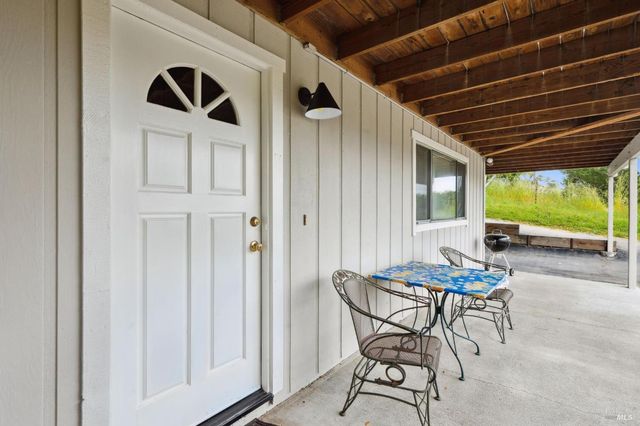 1375 Gossage Ave, Petaluma, CA 94952