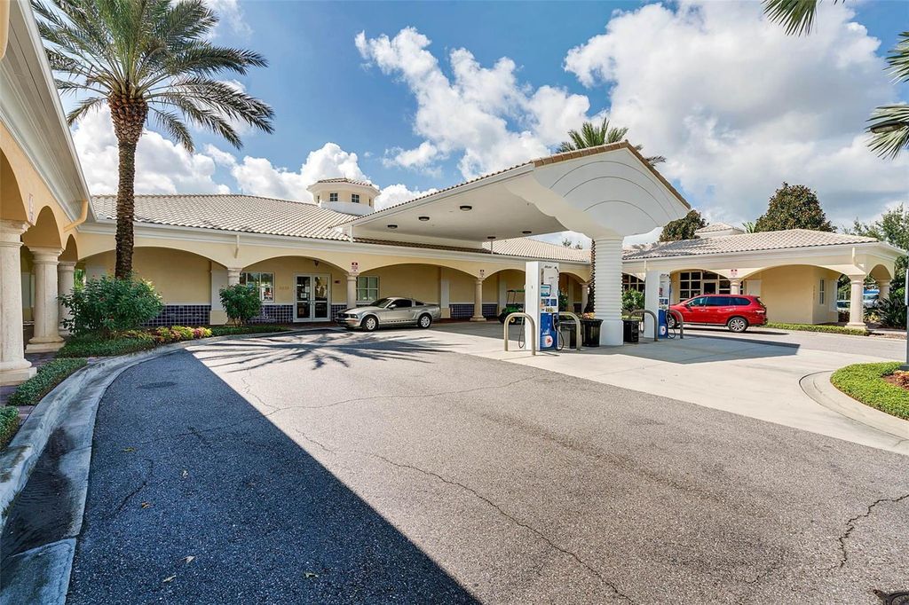 Image 64 of property listing at 12004 KAJETAN LANE, Orlando, FL 32827