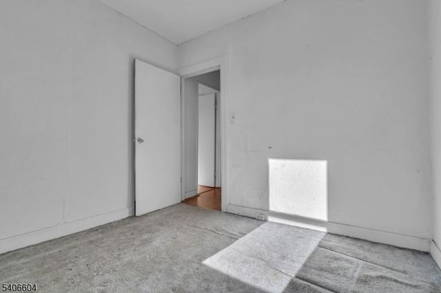 72 Allentown Rd, Parsippany-troy Hills Twp., NJ 07054