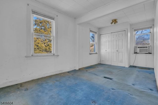 72 Allentown Rd, Parsippany-troy Hills Twp., NJ 07054