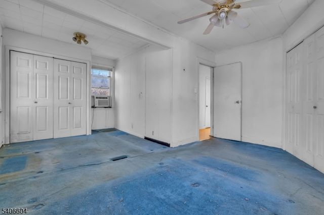 72 Allentown Rd, Parsippany-troy Hills Twp., NJ 07054