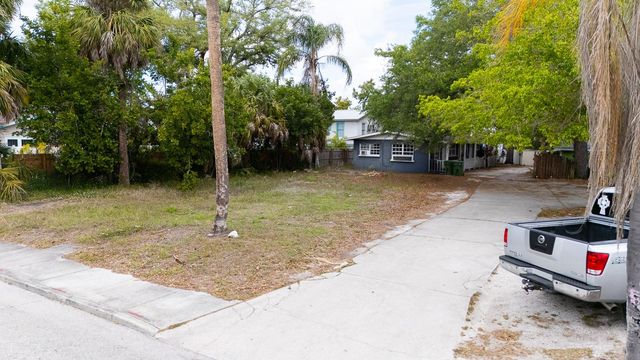 1006 12TH AVENUE W, Bradenton, FL 34205