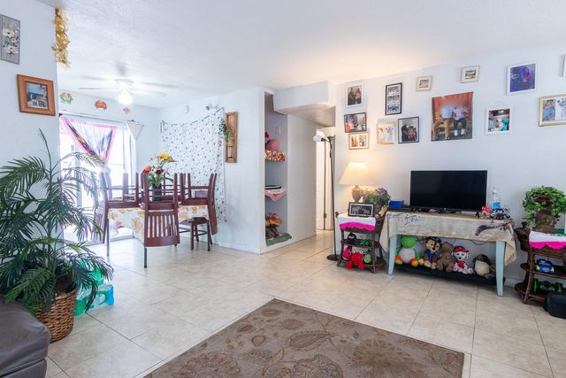 1006 12TH AVENUE W, Bradenton, FL 34205