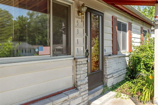 5311 Grove Avenue, Ferguson, MO 63135