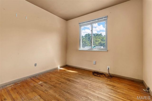 5311 Grove Avenue, Ferguson, MO 63135