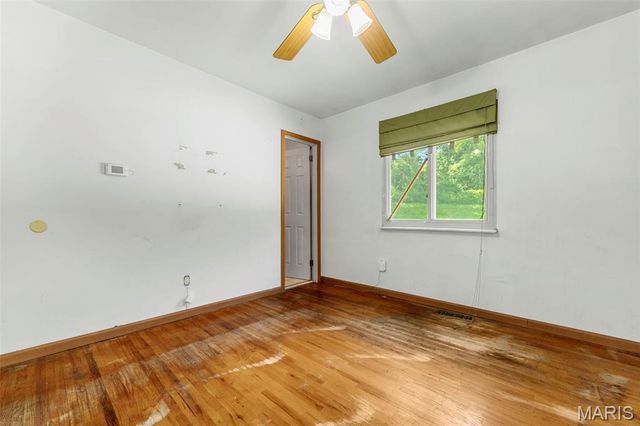 5311 Grove Avenue, Ferguson, MO 63135