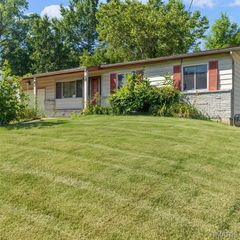 5311 Grove Avenue, Ferguson, MO 63135