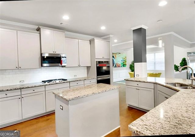 232 Woodstone Court, Atlanta, GA 30331