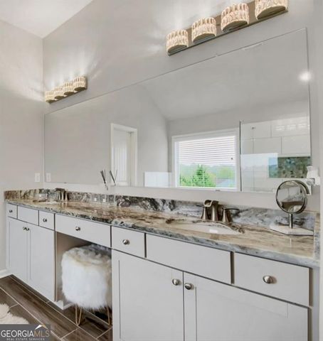 232 Woodstone Court, Atlanta, GA 30331