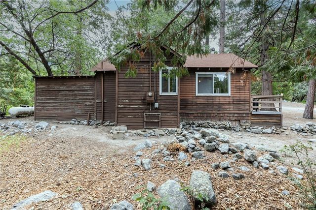 9165 Coffey Road, Forest Falls, CA 92339